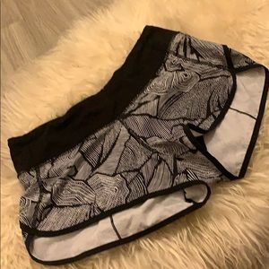 LULU LEMON work out shorts